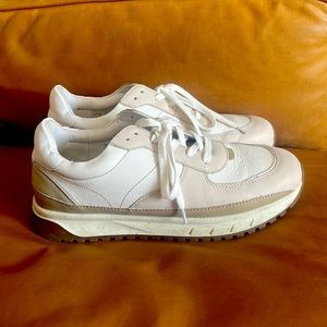 W11 Madewell Kickoff Trainer Sneakers in Neutral Colorblock Leather- worn once